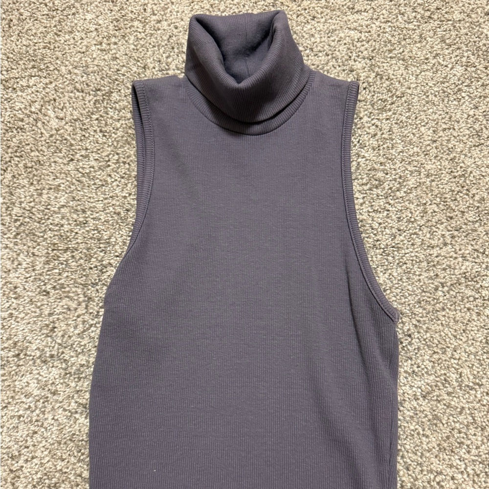 Purple cropped turtleneck tank